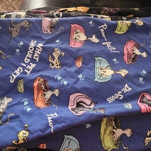 Dr. Seuss Blue Scrub Top Size 2x with Multicolor Pet Bed Print